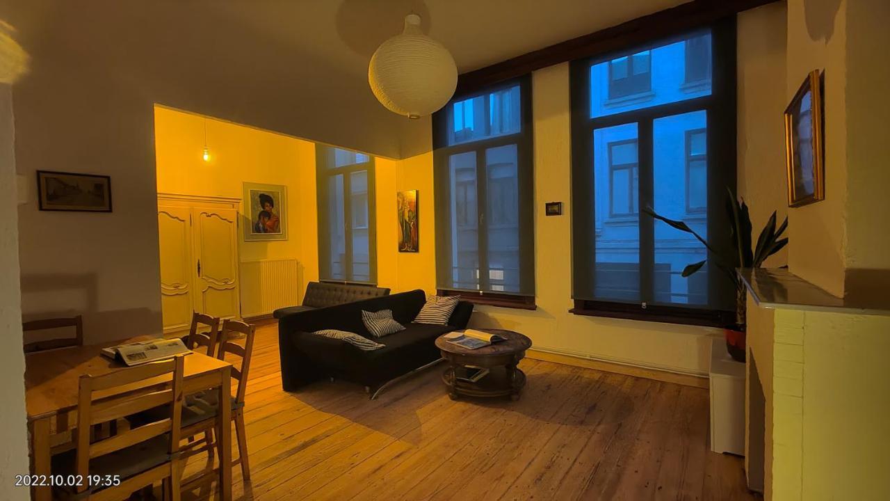 Mooie Condo In Antwerpen Luaran gambar